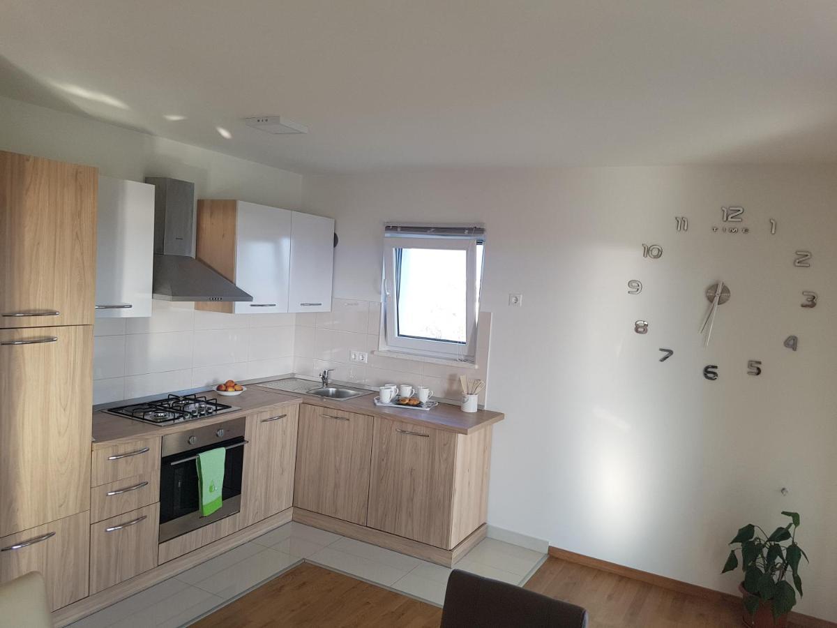 Apartments Kalajica Трогір Екстер'єр фото